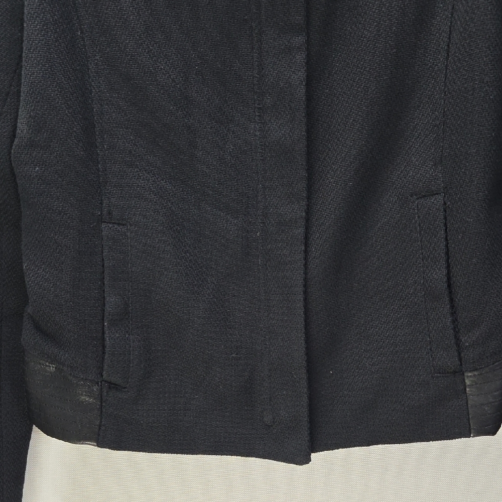 Vince Black Textured Blazer - Picture 7 of 11